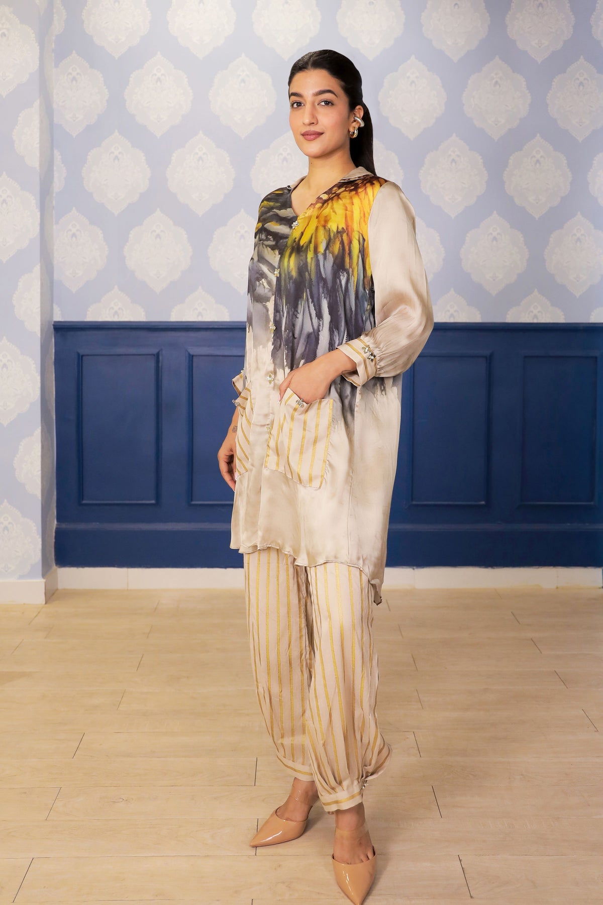 Beige Sunflower Print Satin Kurta with Chanderi Foil Farsi Salwar & Metallic Detailing